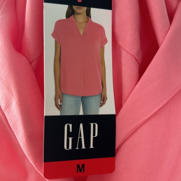 GAP Ladies' Popover Blouse, Notched Collar, Tacked Cuffs, Pink - Picture 6 of 7